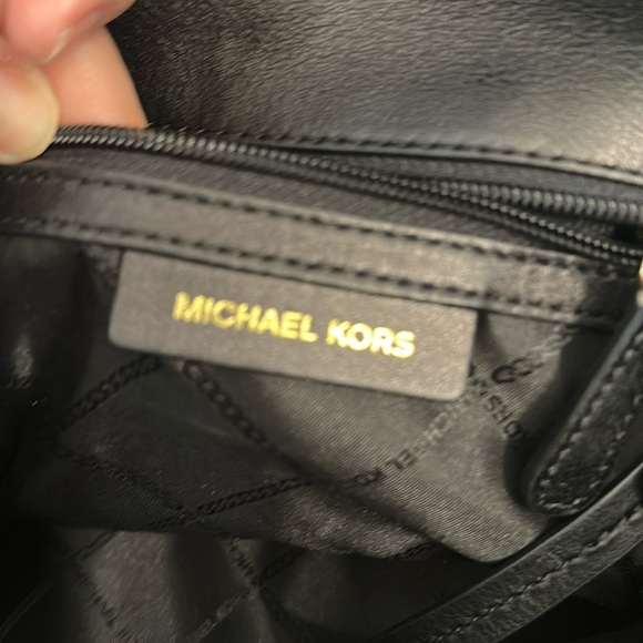 💥MK - Rare -Jasmine Medium Leather Satchel - - Picture 10 of 16